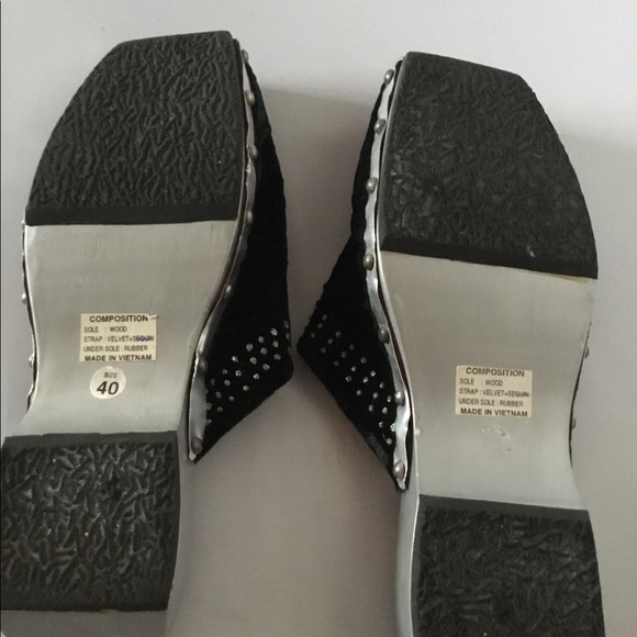 NWOT Jean-Michel cazabat NY Collector velvet clogs - Picture 3 of 3